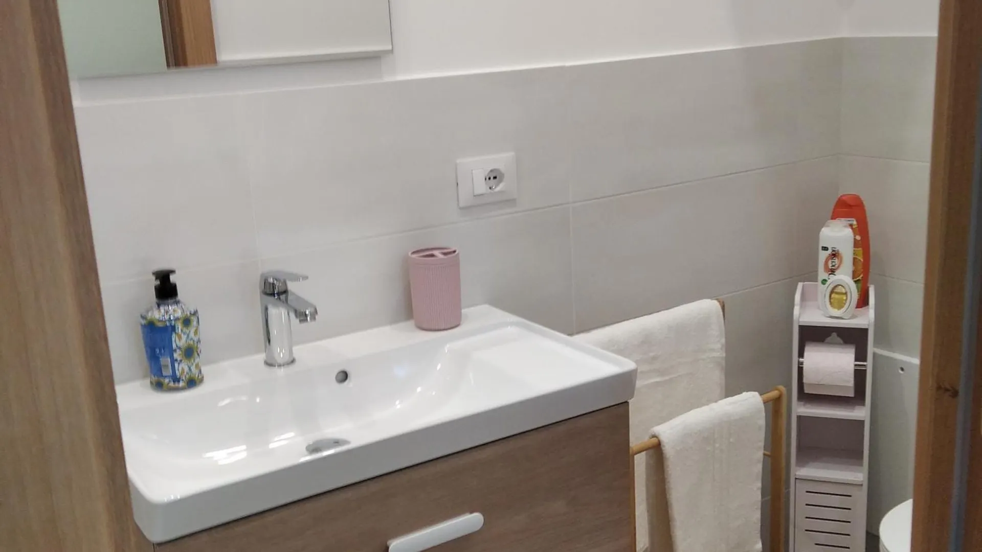 Appartamento Casa Vacanza G.S. Holiday Aeroporto di Catania Fontana Rossa Italia